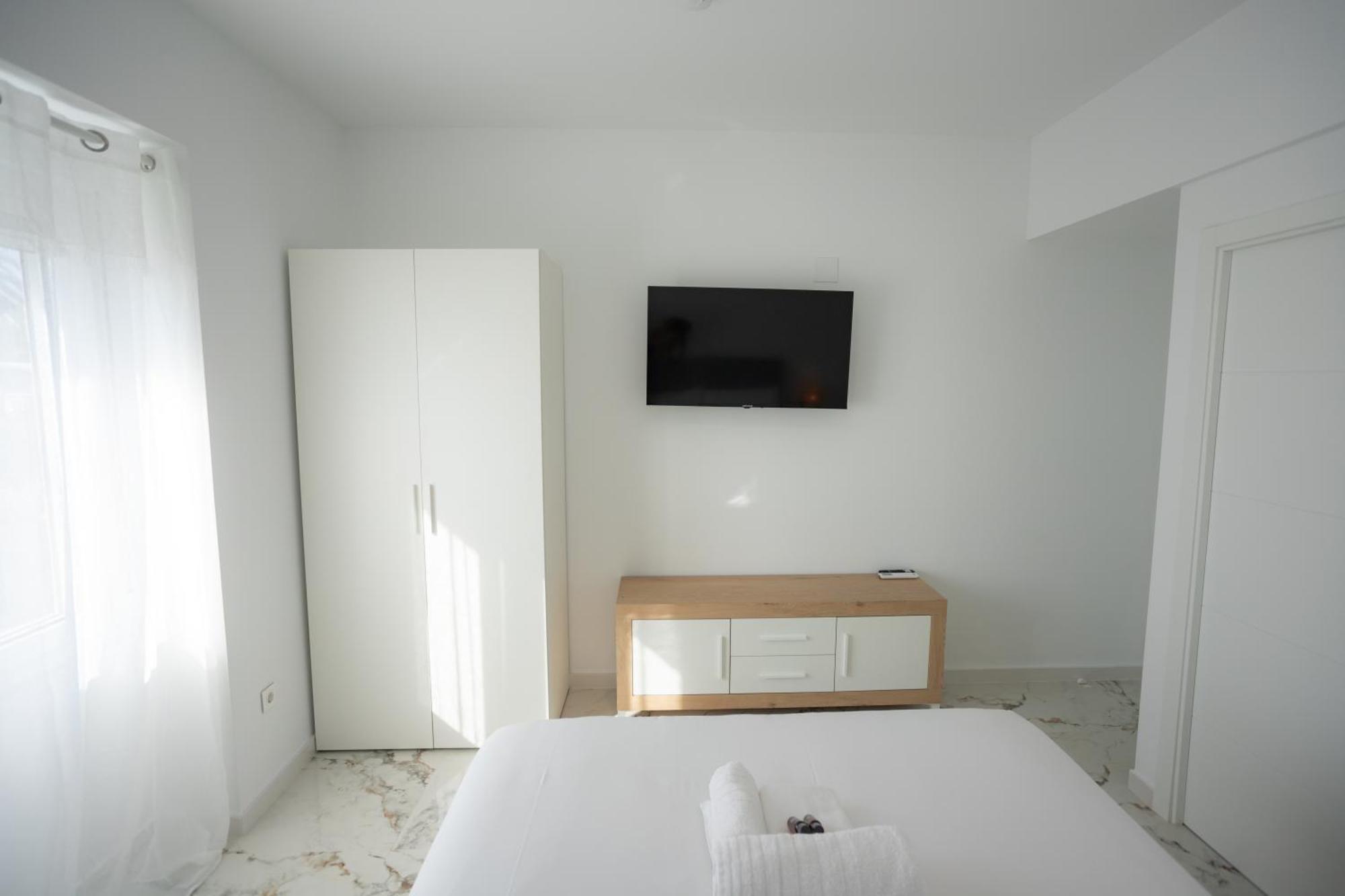 L&G Apartments Bahia Suite Alicante Ngoại thất bức ảnh