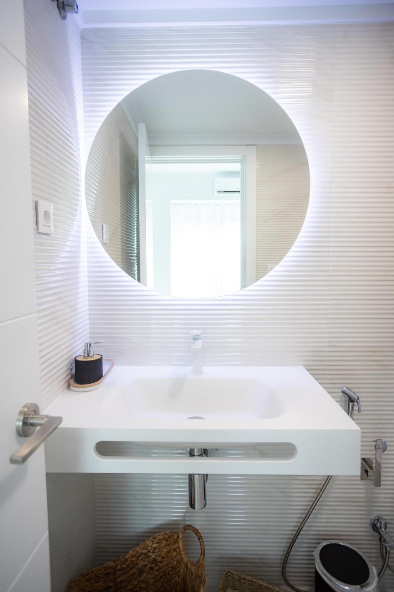 L&G Apartments Bahia Suite Alicante Ngoại thất bức ảnh