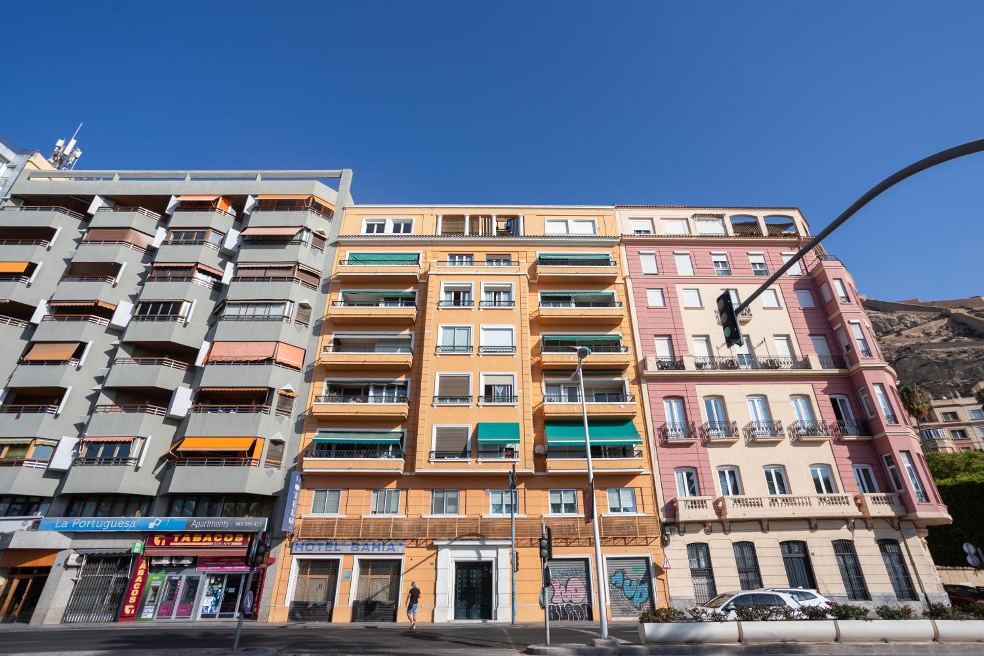 L&G Apartments Bahia Suite Alicante Ngoại thất bức ảnh