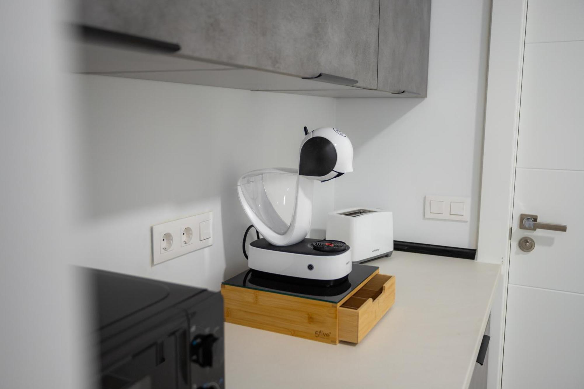 L&G Apartments Bahia Suite Alicante Ngoại thất bức ảnh