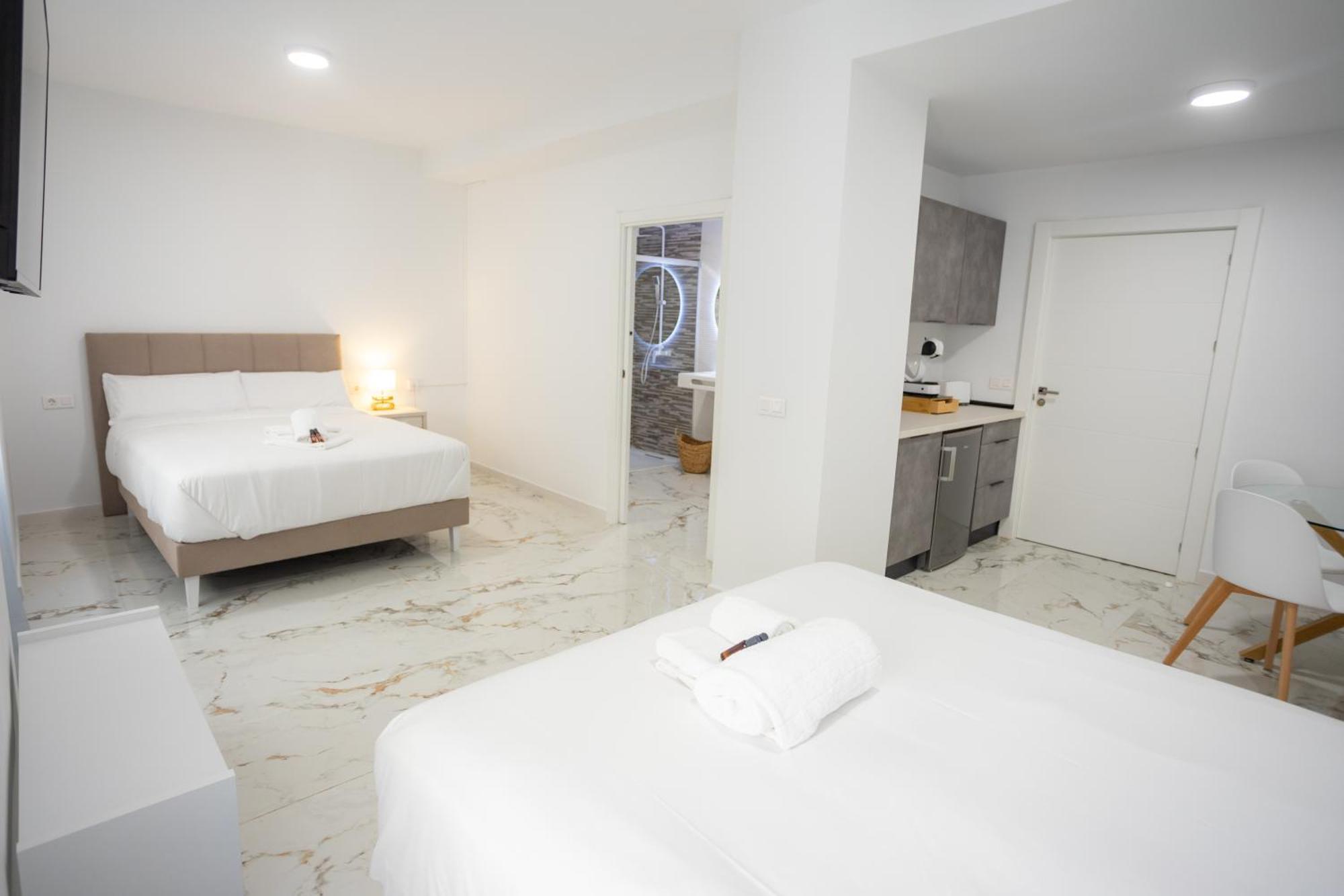 L&G Apartments Bahia Suite Alicante Ngoại thất bức ảnh